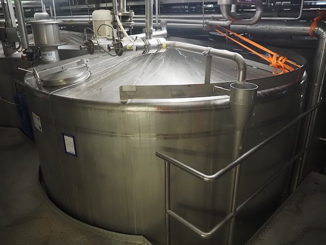 Nn tank - afbeelding 1 van  11