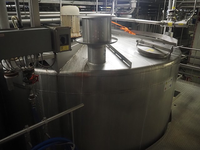 Nn tank - afbeelding 4 van  11