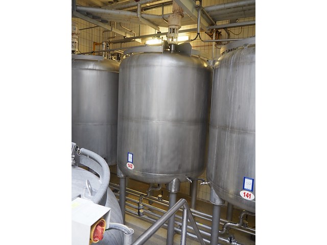 Nn tank - afbeelding 1 van  4