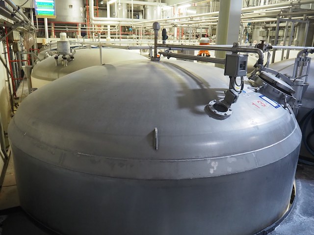 Nn tank - afbeelding 2 van  5