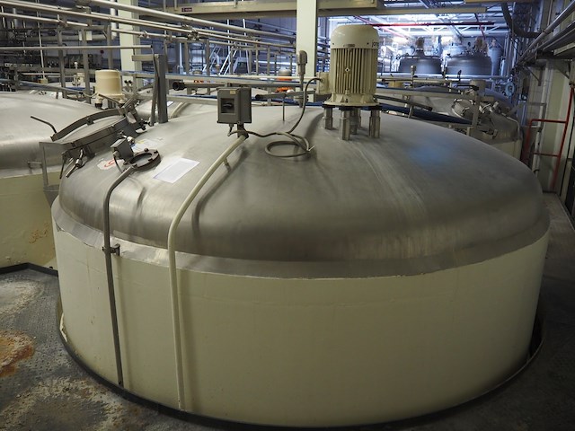 Nn tank - afbeelding 1 van  5