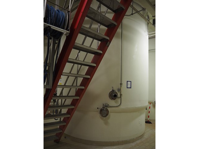 Nn tank - afbeelding 5 van  6