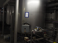 Nn tank - afbeelding 1 van  3