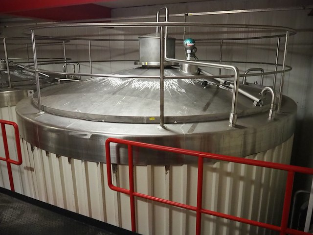 Nn tank - afbeelding 1 van  8