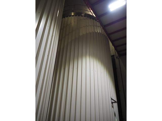 Nn tank - afbeelding 4 van  8