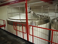 Nn tank - afbeelding 1 van  8