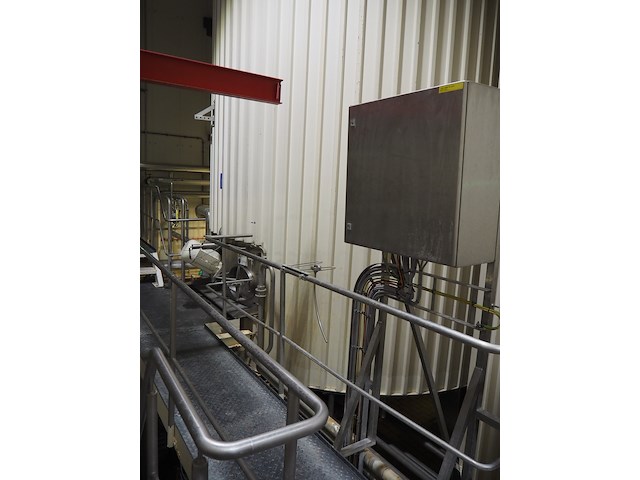 Nn tank - afbeelding 6 van  8