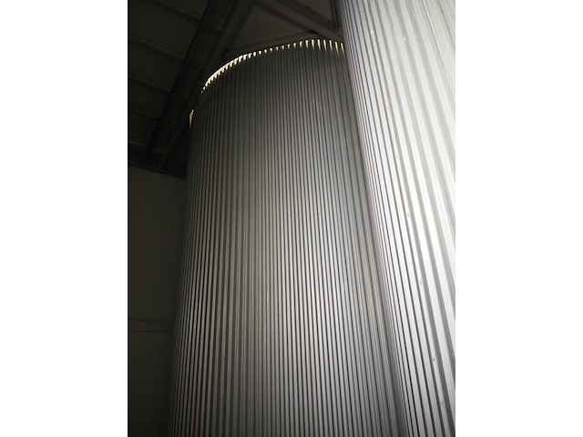 Nn tank - afbeelding 2 van  9