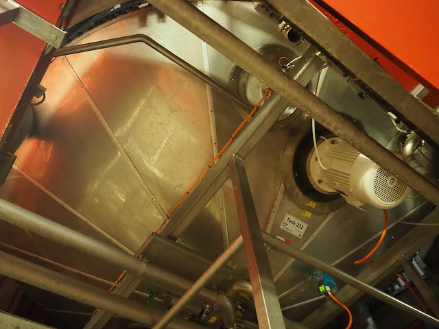 Nn tank - afbeelding 7 van  10