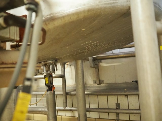 Nn tank - afbeelding 3 van  5