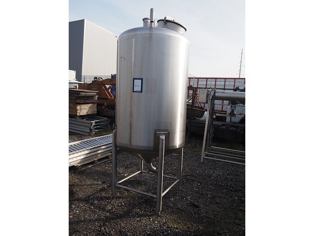 Nn tank - afbeelding 1 van  7