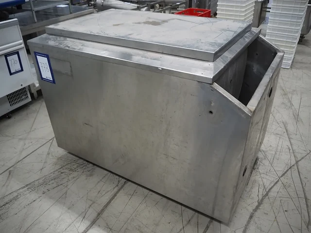 Nn tank - afbeelding 2 van  9