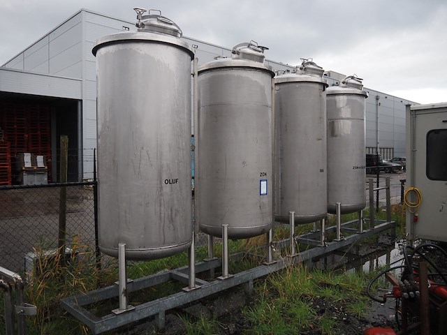 Nn tanks - afbeelding 1 van  6