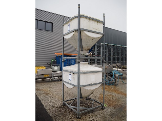 Nn tanks - afbeelding 1 van  7