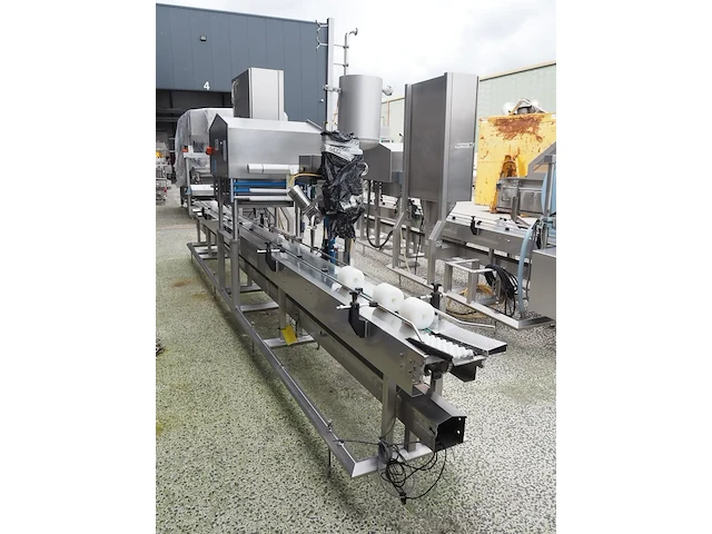 Nn tray filling and closing machine - afbeelding 1 van  12