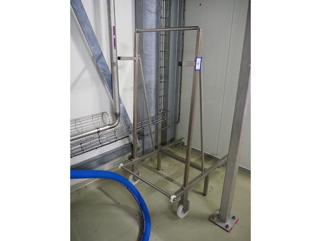 Nn trolley for 200 liter meat bins - afbeelding 1 van  3