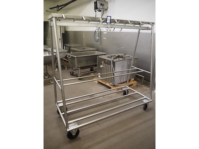 Nn trolley with hooks - afbeelding 1 van  4