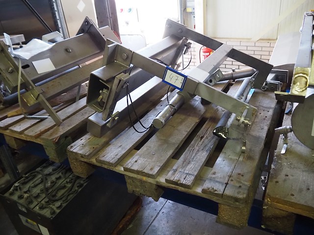 Nn tube rail weighing scale - afbeelding 1 van  4