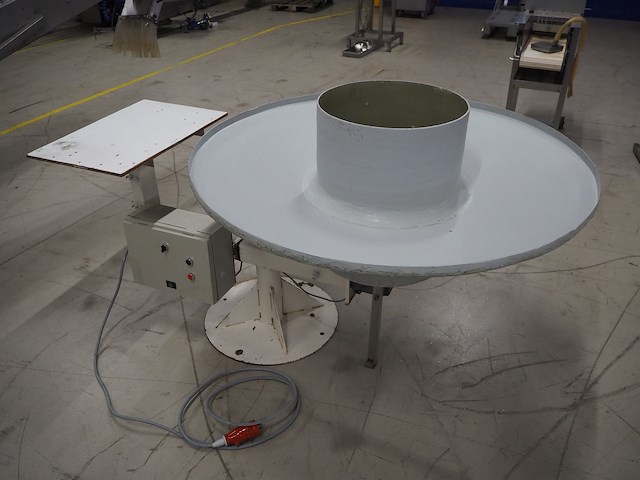 Nn turning packaging table - afbeelding 3 van  9