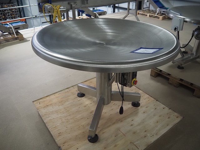 Nn turning table - afbeelding 1 van  5