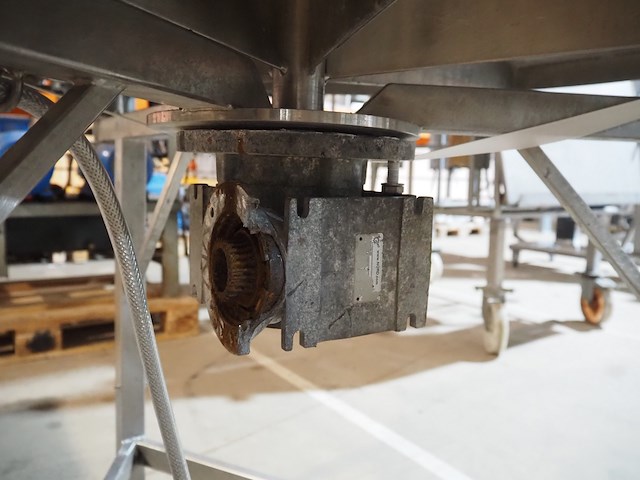 Nn turning table - afbeelding 2 van  10