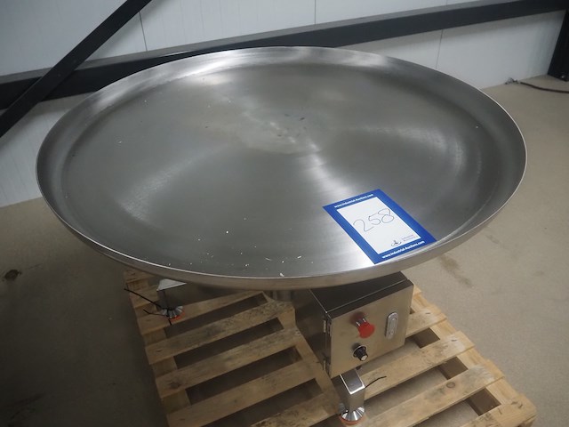 Nn turning table - afbeelding 1 van  7