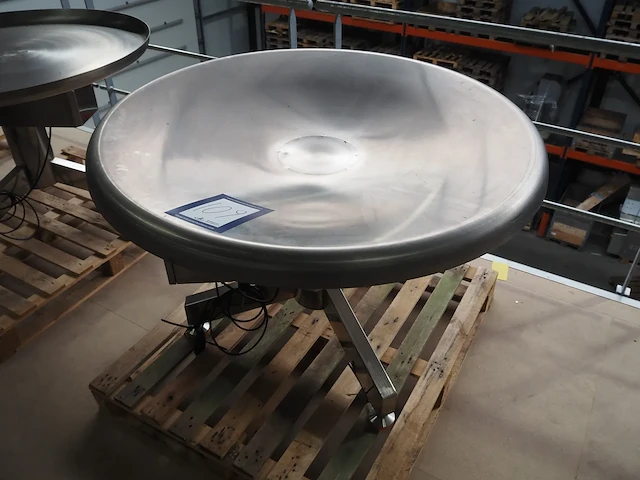 Nn turning table - afbeelding 1 van  5