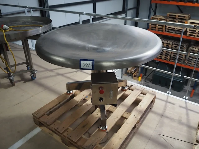 Nn turning table - afbeelding 1 van  5