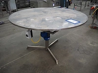 Nn turning table