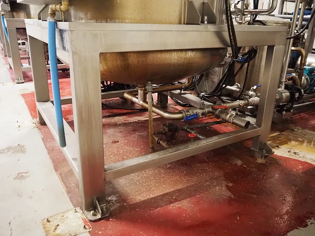 Nn vacuum frying installation - afbeelding 25 van  26