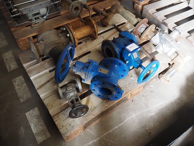 Nn valves - afbeelding 1 van  10