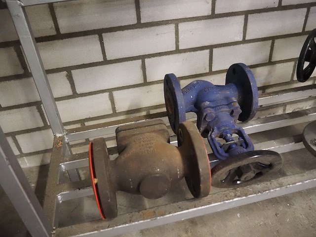 Nn valves - afbeelding 6 van  19