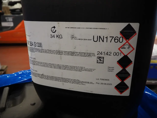 Nn various liquids - afbeelding 8 van  8