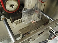 Nn vertical bag fill-, form,- and seal machine - afbeelding 5 van  18