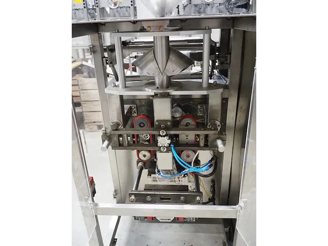 Nn vertical bag fill-, form,- and seal machine - afbeelding 17 van  18