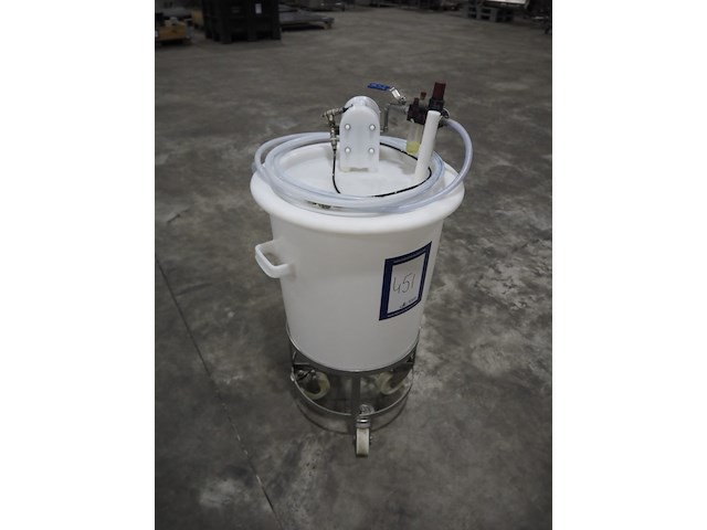 Nn vessel - afbeelding 1 van  7