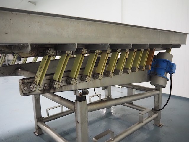 Nn vibrating gutter - afbeelding 14 van  15