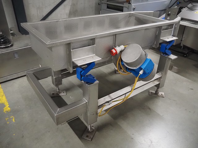 Nn vibrating gutter - afbeelding 3 van  10