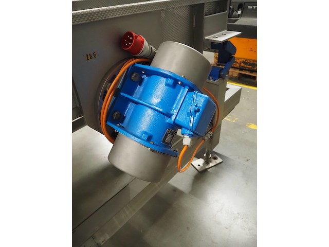 Nn vibrating gutter - afbeelding 7 van  10