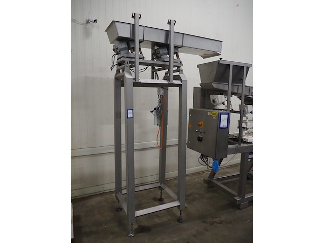 Nn vibrating gutter - afbeelding 1 van  7