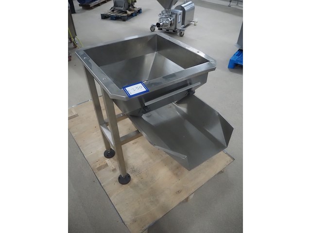 Nn vibrating gutter - afbeelding 1 van  8