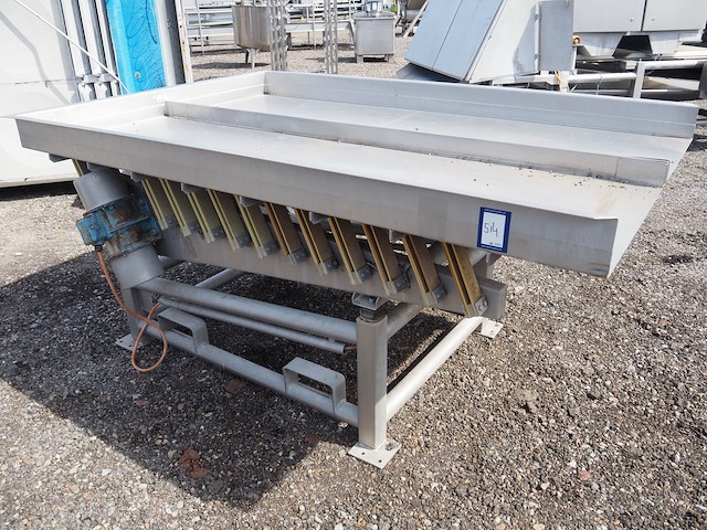 Nn vibrating gutter - afbeelding 1 van  10