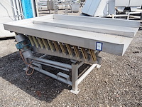 Nn vibrating gutter - afbeelding 1 van  10