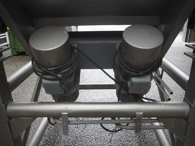 Nn vibrating gutter - afbeelding 8 van  9
