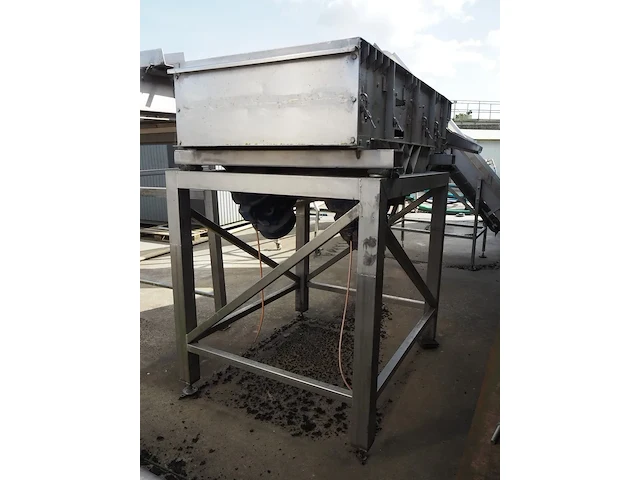 Nn vibrating gutter - afbeelding 2 van  9