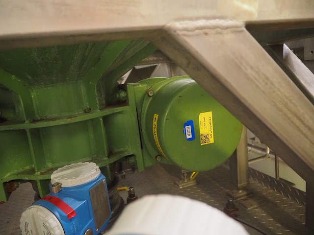 Nn vibrating sieve with buffer vessel - afbeelding 8 van  11