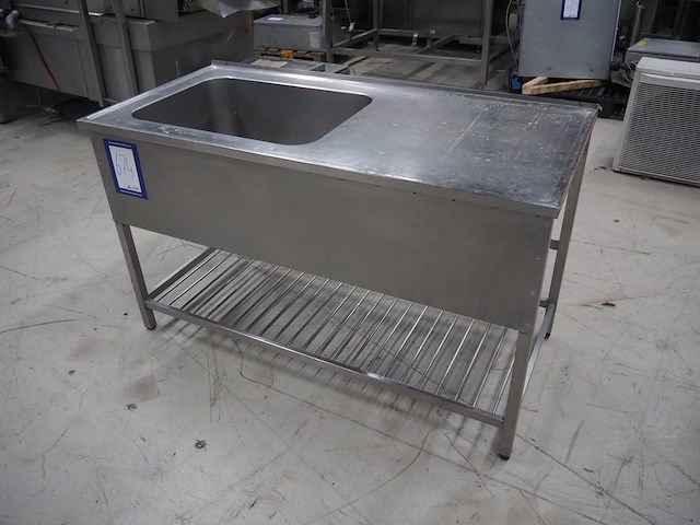 Nn washing table - afbeelding 1 van  6