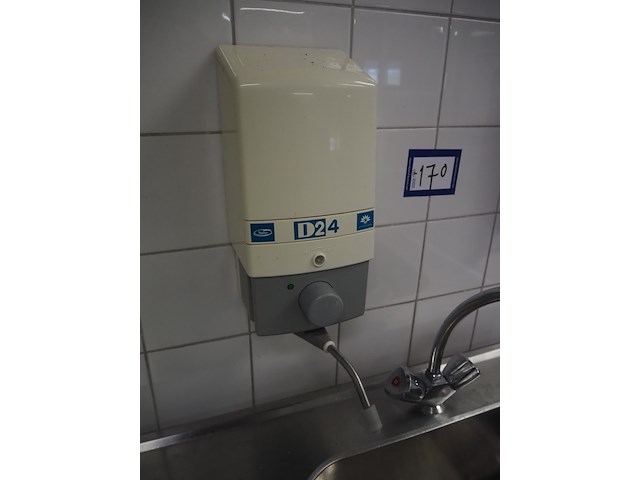 Nn washing table - afbeelding 6 van  8