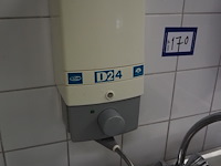 Nn washing table - afbeelding 6 van  8