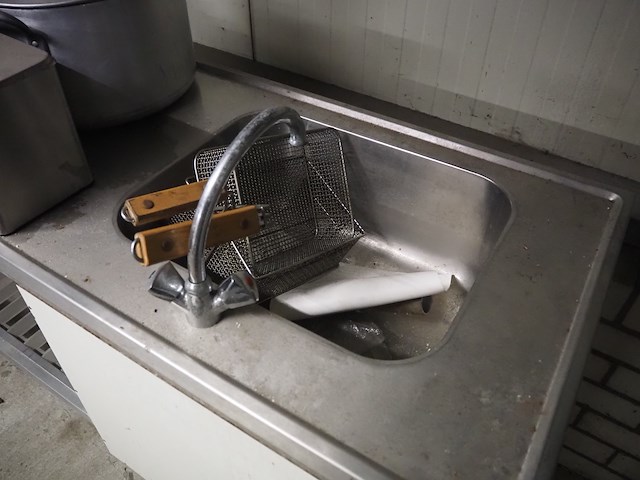 Nn washing table - afbeelding 3 van  7